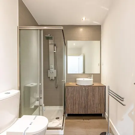 Guestready - Homely Base Near Castle Appartement