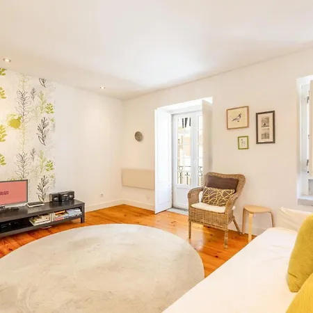 Guestready - Homely Base Near Castle Apartment Lissabon